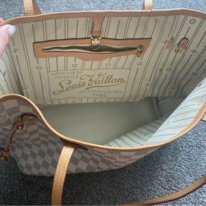 Checkered design inspired tote bag